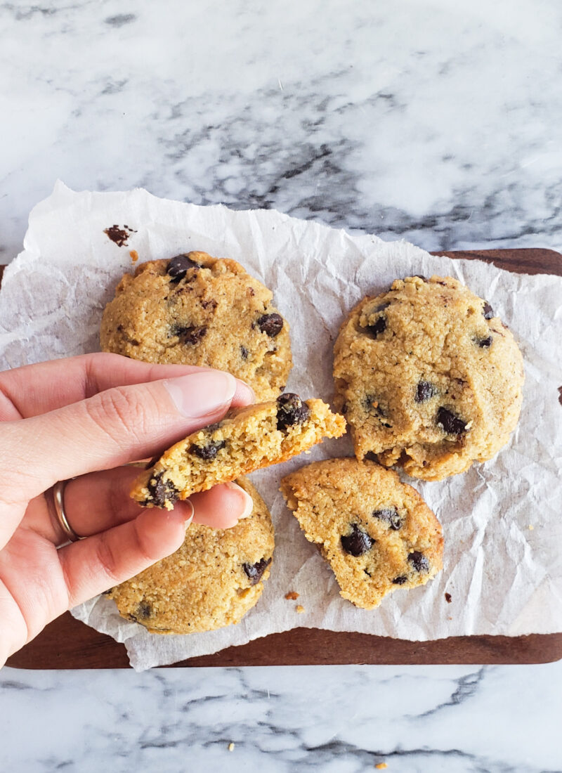 Keto Chocolate Chip Cookies